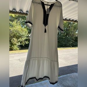 NWT White dress size L